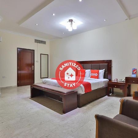 Oyo 366 Waves Hotel Ajman Ngoại thất bức ảnh