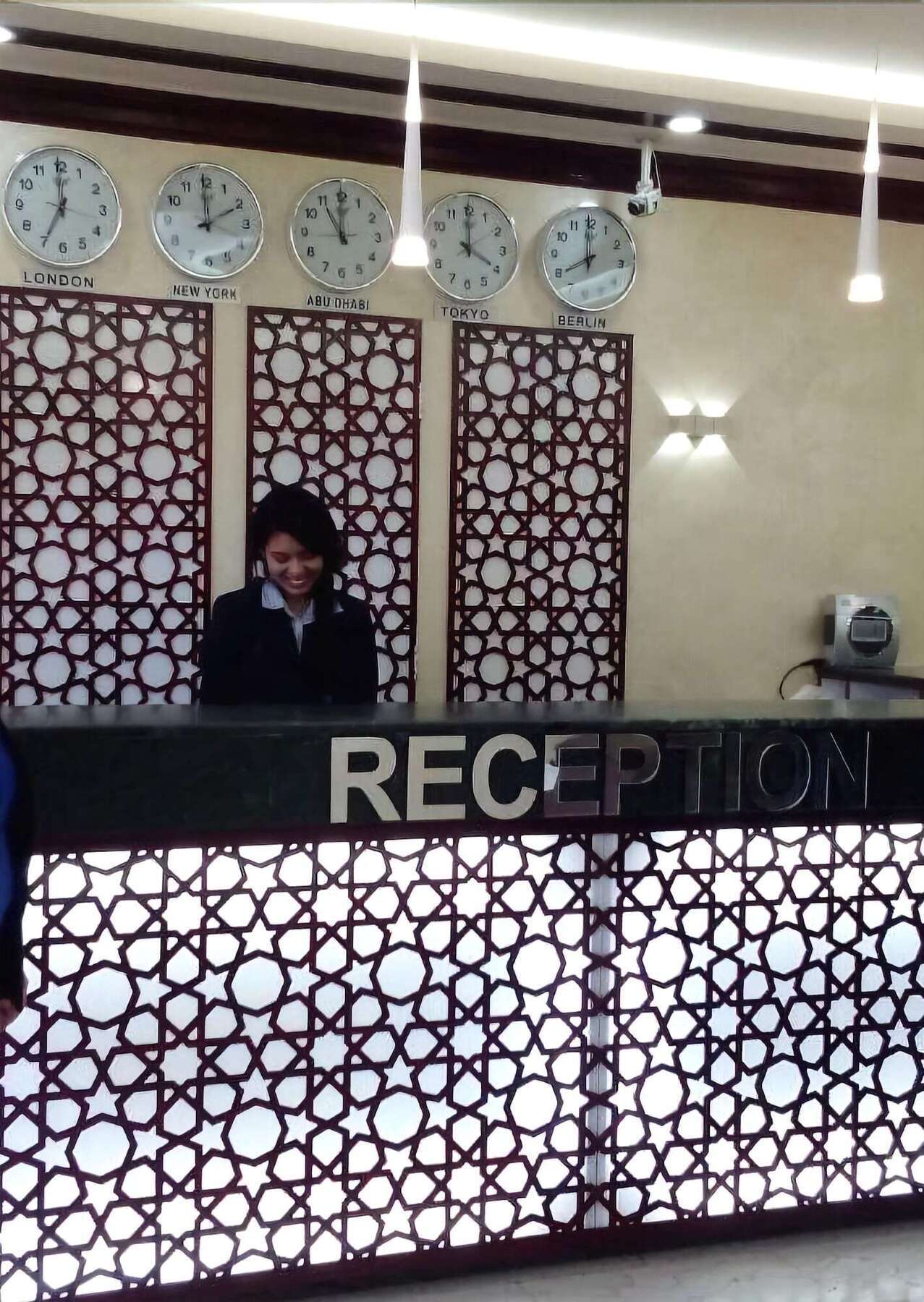 Oyo 366 Waves Hotel Ajman Ngoại thất bức ảnh