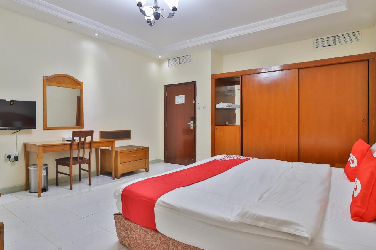 Oyo 366 Waves Hotel Ajman Ngoại thất bức ảnh