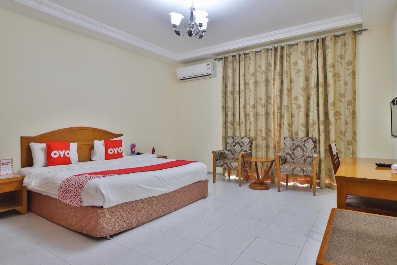 Oyo 366 Waves Hotel Ajman Ngoại thất bức ảnh
