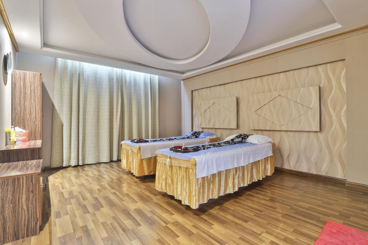 Oyo 366 Waves Hotel Ajman Ngoại thất bức ảnh