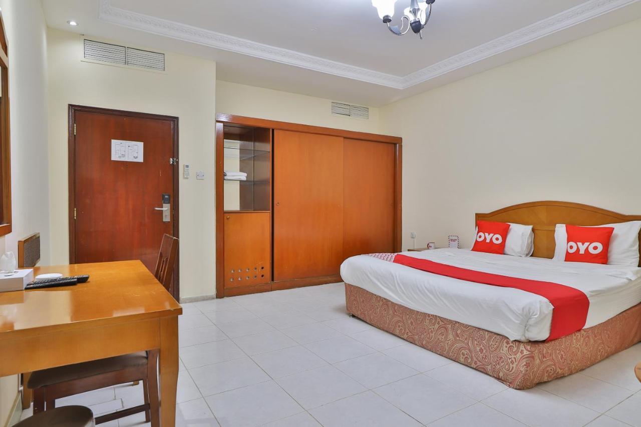 Oyo 366 Waves Hotel Ajman Ngoại thất bức ảnh